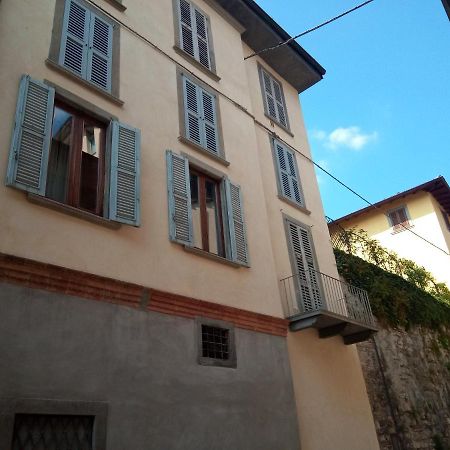 Il Rifugio Di Elizabeth Bed & Breakfast Бергамо Екстериор снимка