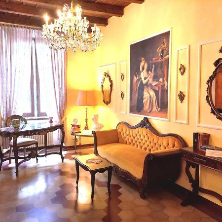 Il Rifugio Di Elizabeth Bed & Breakfast Бергамо Екстериор снимка