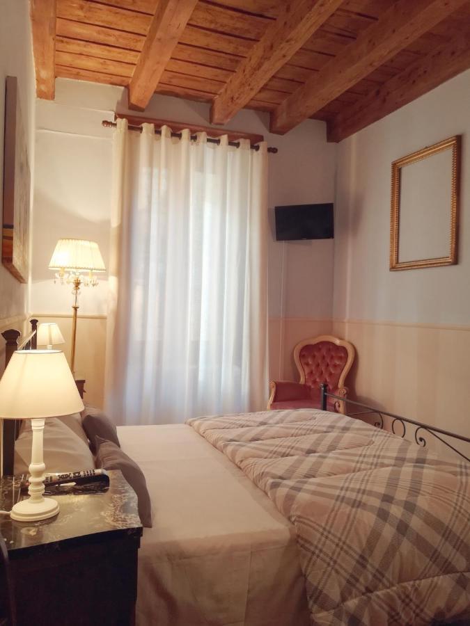 Il Rifugio Di Elizabeth Bed & Breakfast Бергамо Екстериор снимка