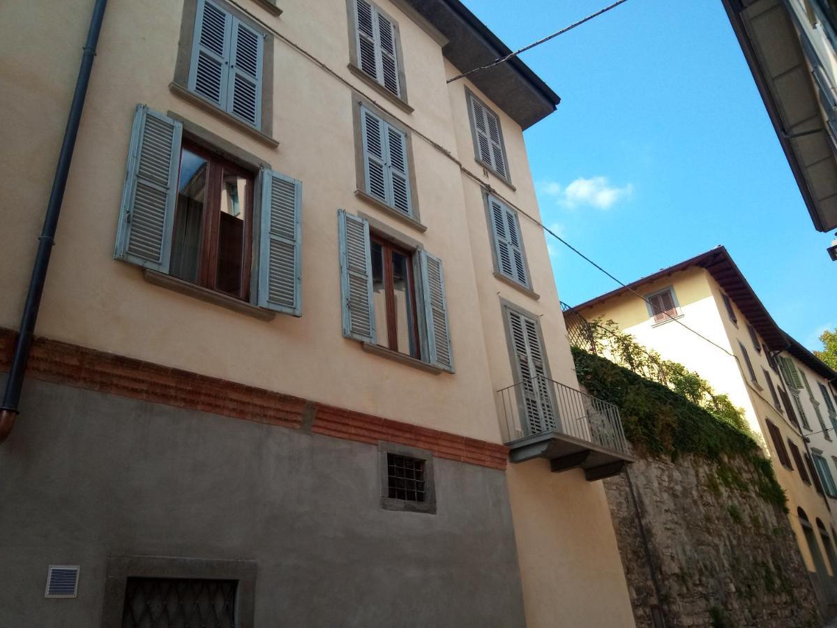 Il Rifugio Di Elizabeth Bed & Breakfast Бергамо Екстериор снимка